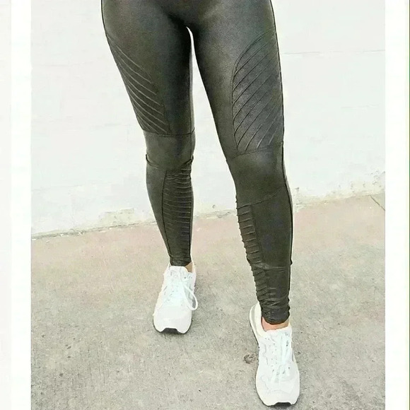 SPANX Faux Leather Moto Legging High Waisted Ribbed Gunmetal Metallic Gray NWOT - Picture 8 of 16